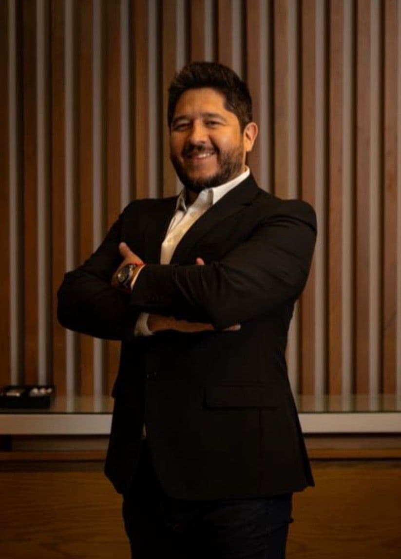 Alberto Martinez